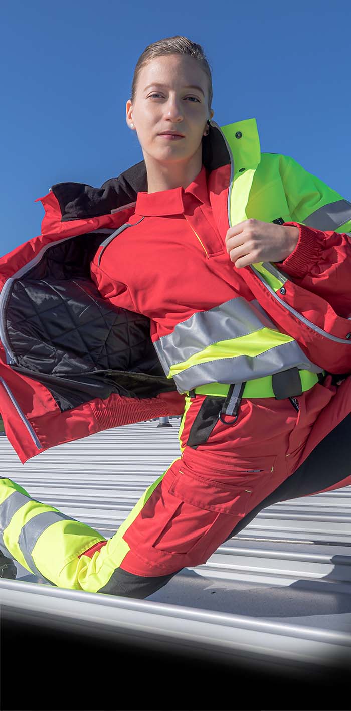 Rescuewear Softshelljacken und Winterjacken für Notfallhelfer